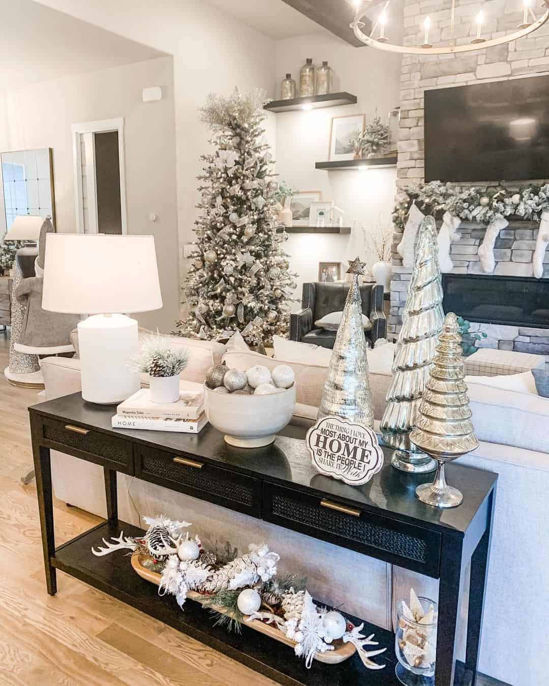 06 of  Rustic White and Festive-themed Living Room