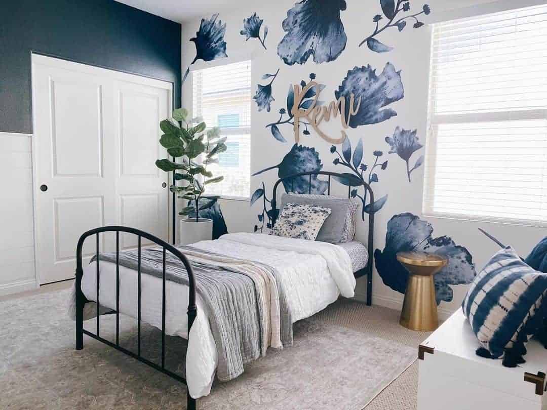 18 of  White and Blue Floral Accent Wall