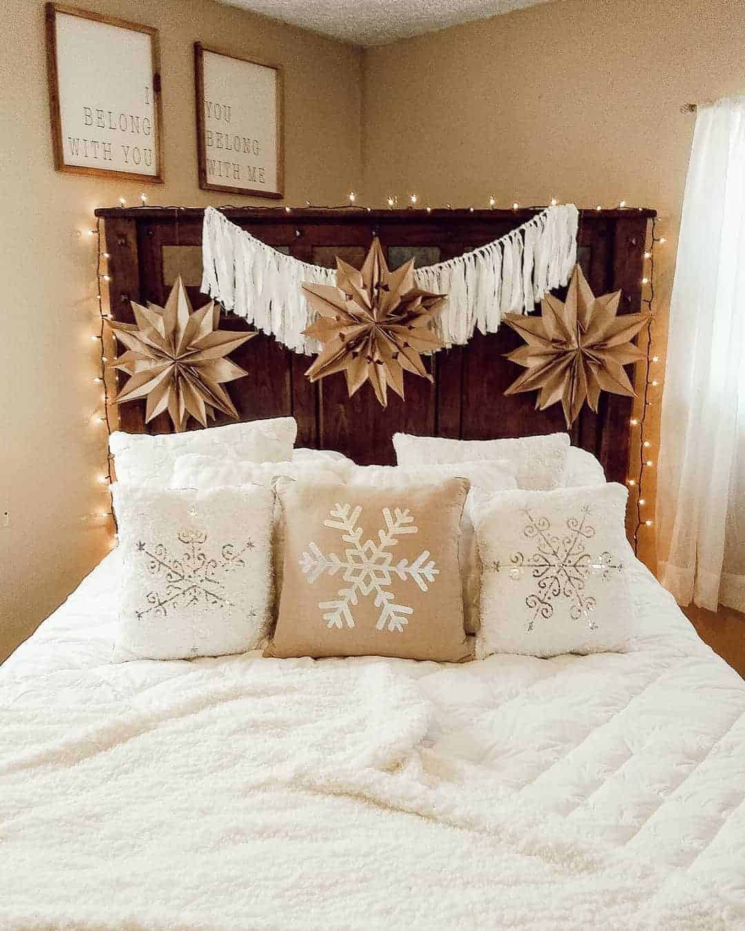 10 of  Paper Snowflakes on a Winter Bed