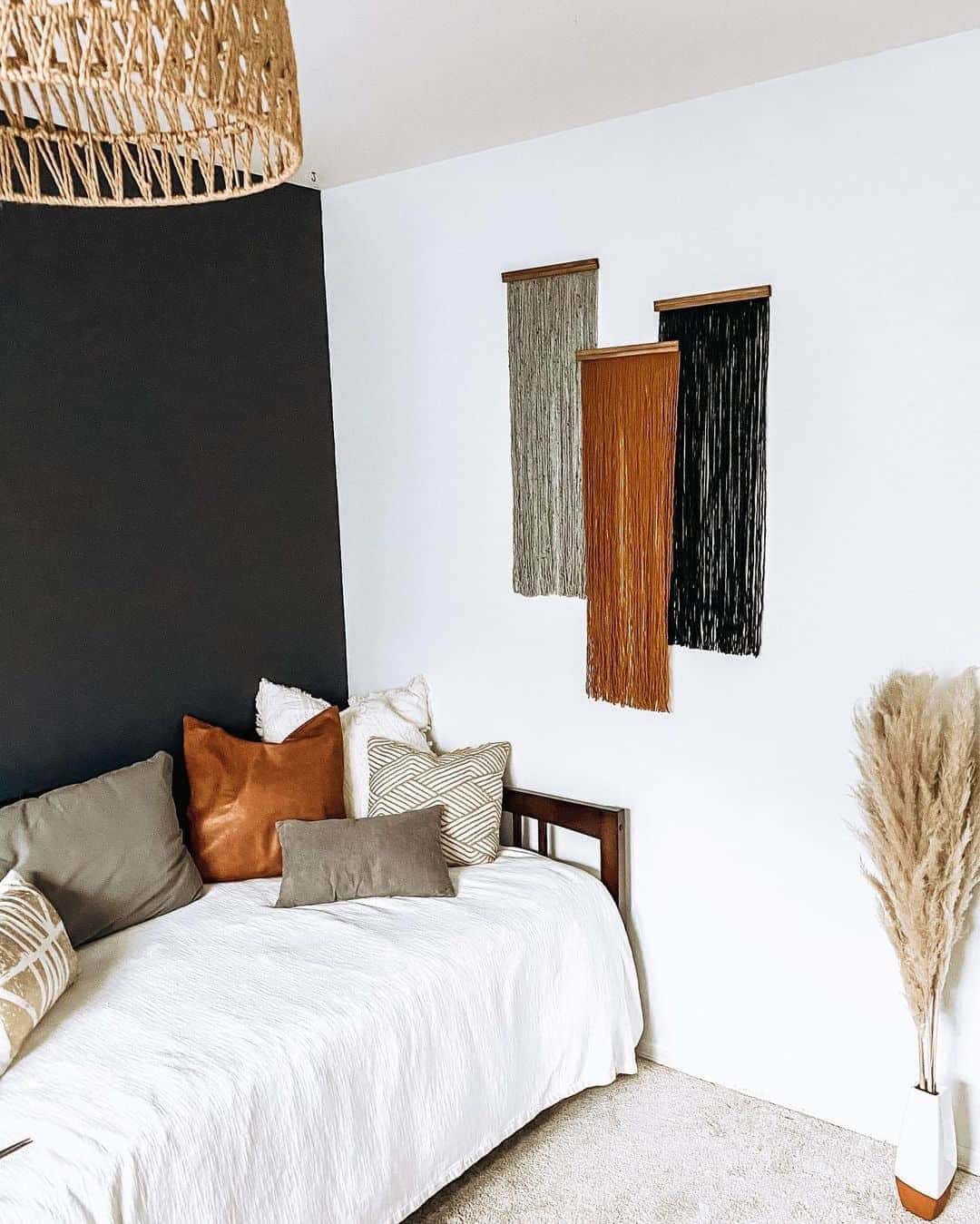 06 of  Boho Macramé Wall Décor With Beige Pampas Grass