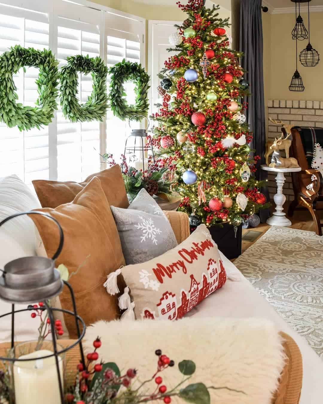 21 of  Colorful Christmas Living Room