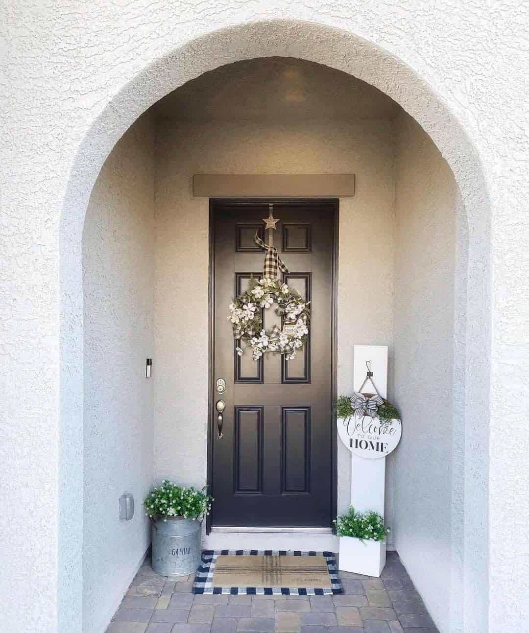 20 of  6 Panel Black Front Door and an Arched Doorway