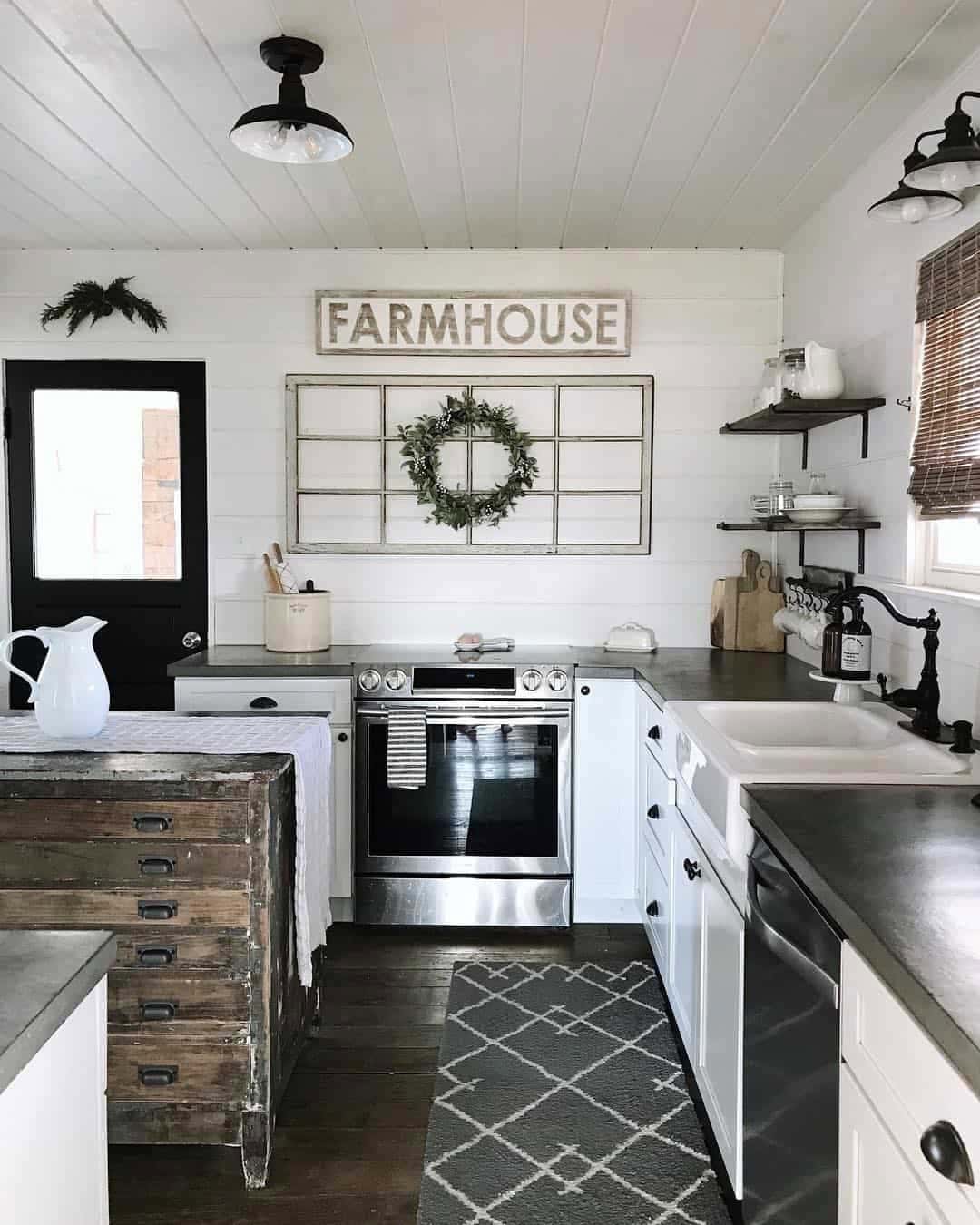 10 of  Farmhouse Style with Vintage Kitchen Island