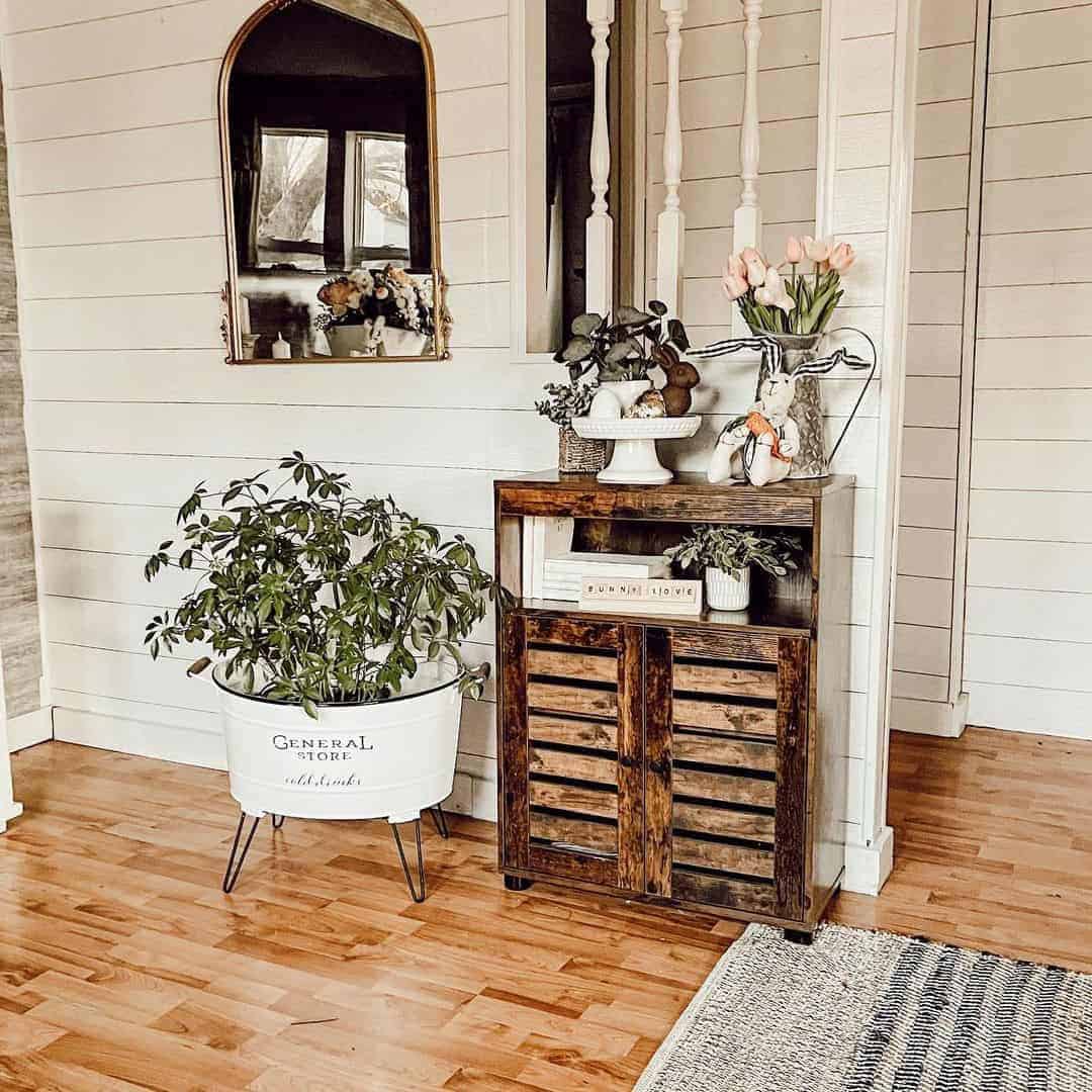 17 of  Front Porch With Vintage Farmhouse Décor