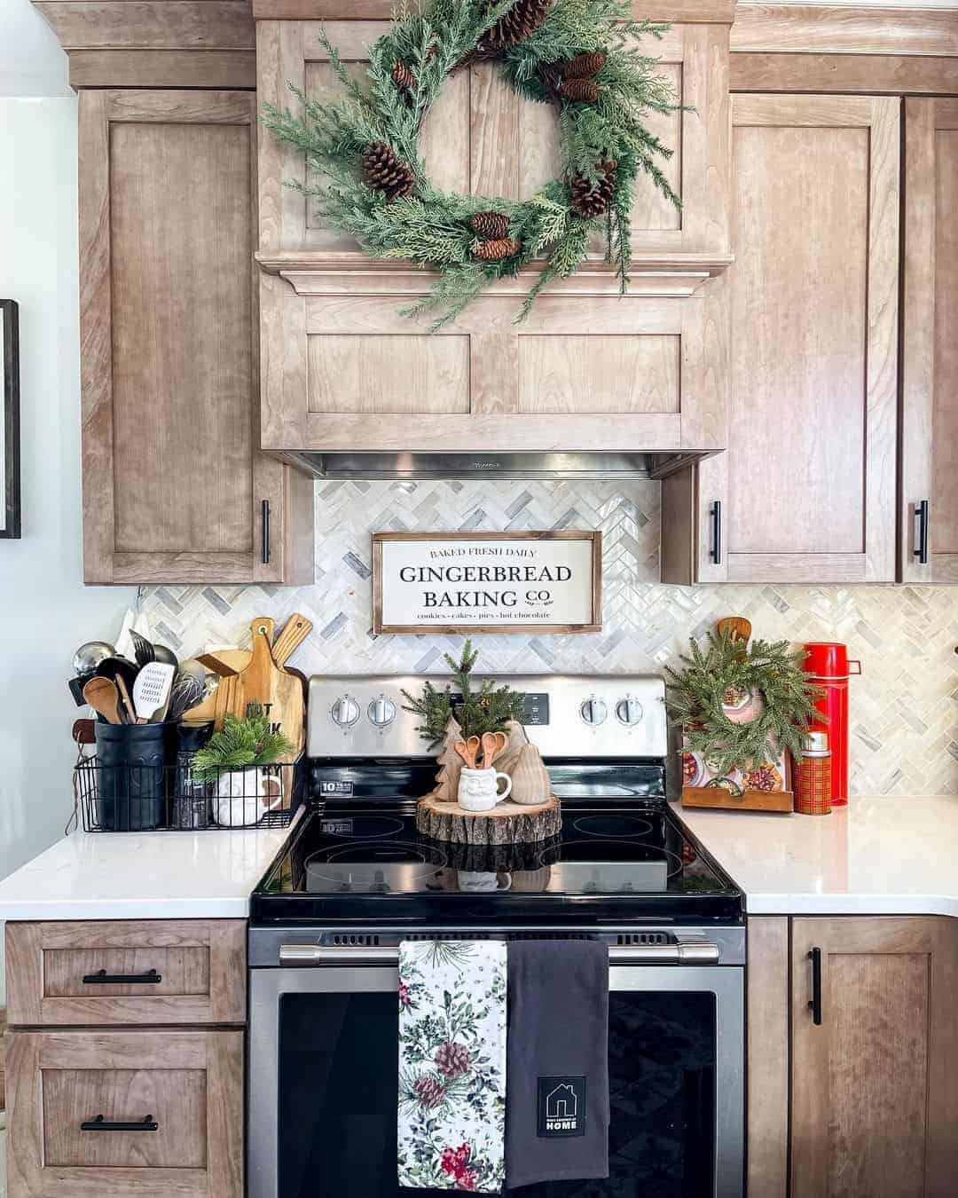 18 of  Christmas Theme in Wooden Kitchen