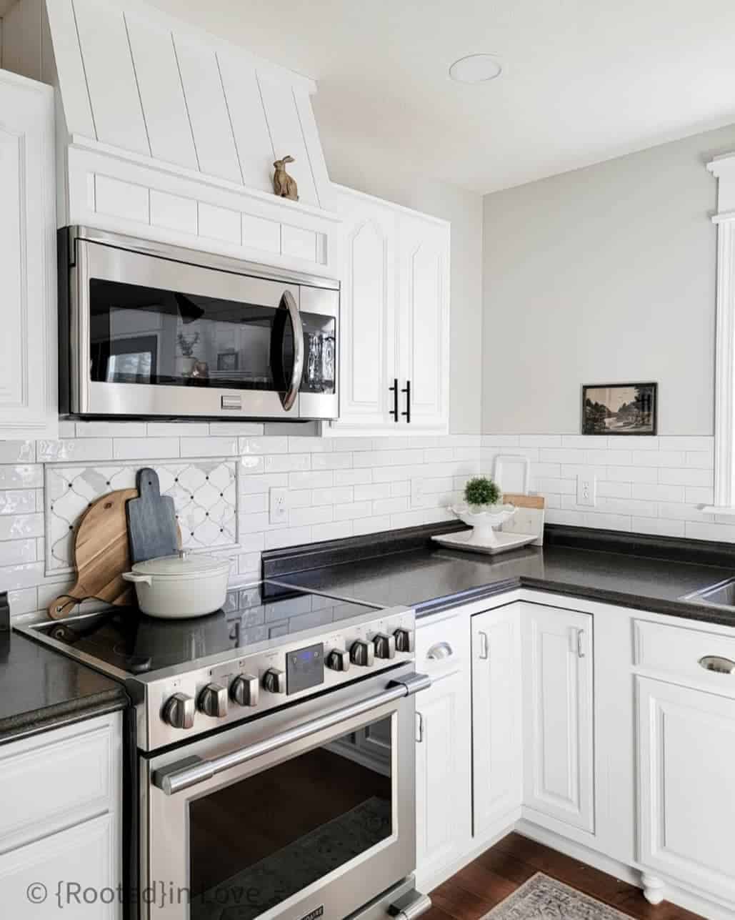 19 of  Tile Backsplash Behind Stainless Steel Stove